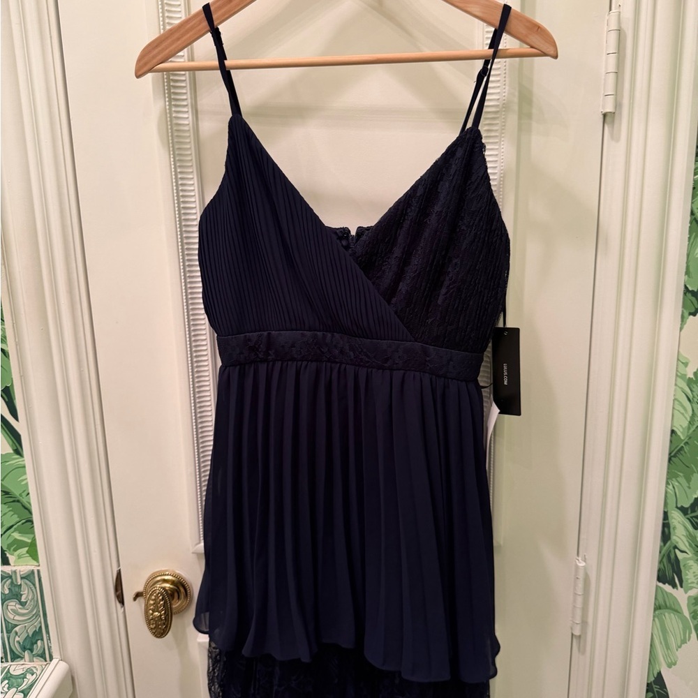 NWT Lulus Date with Daydream Pleated Evening Gown Maxi Dress Size S - Picture 5 of 10